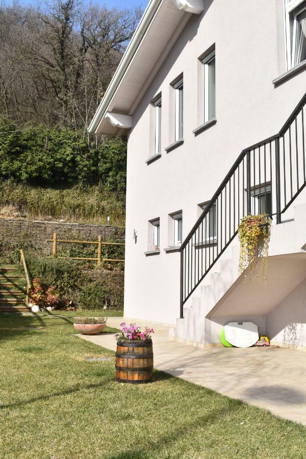 Mimosa Apartments Soiano Del Lago Exterior photo