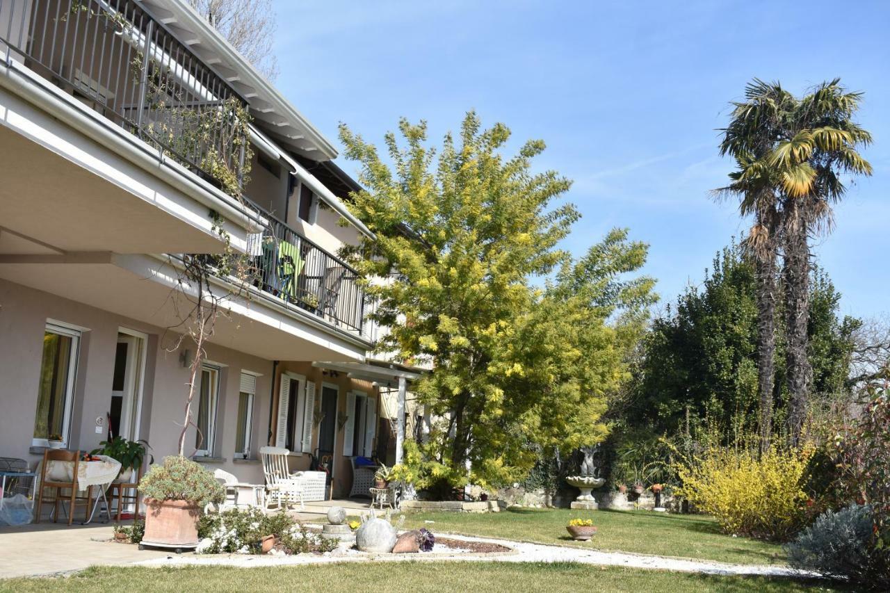 Mimosa Apartments Soiano Del Lago Exterior photo
